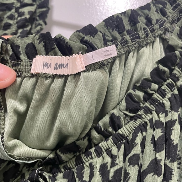 Mi Ami by Francesca’s Leopard Print Ruffled Flounce Mini Dress - Picture 6 of 10